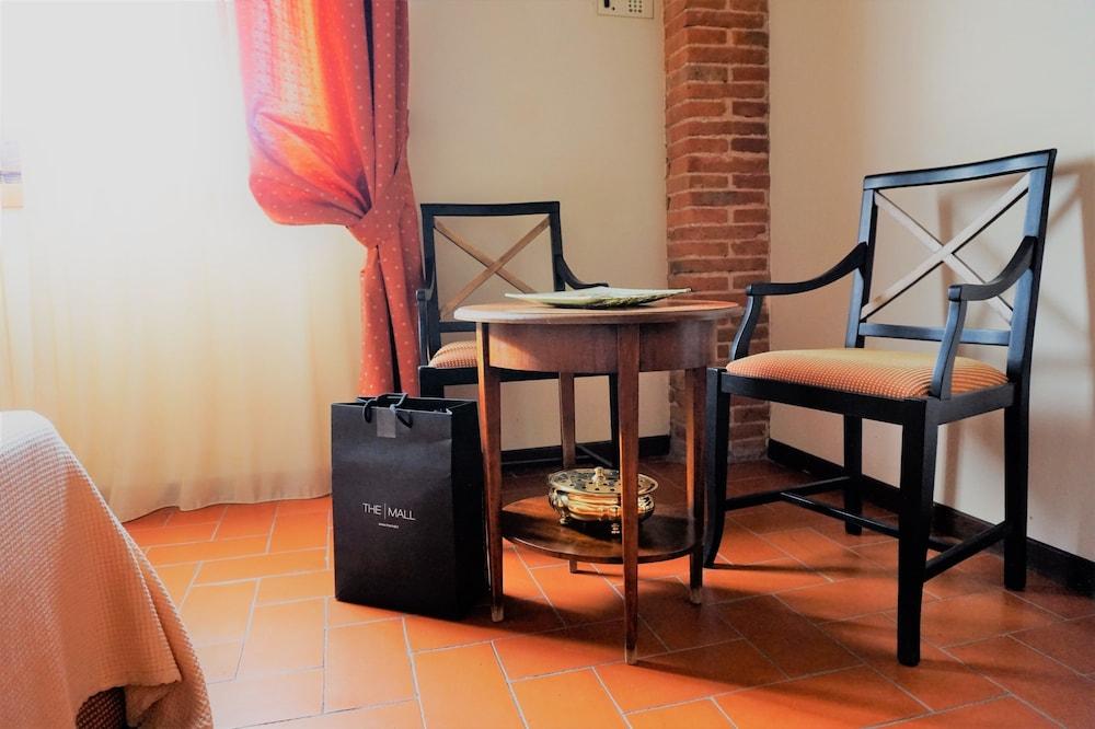 Agriturismo Antico Borgo Poggitazzi تيرانووفا براتشولي المظهر الخارجي الصورة