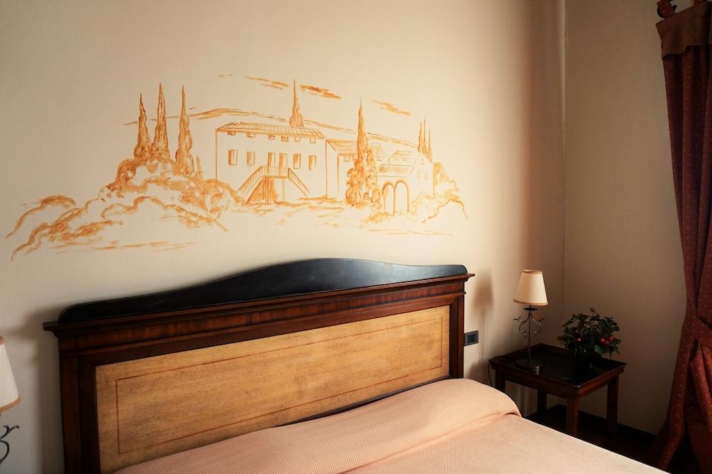 Agriturismo Antico Borgo Poggitazzi تيرانووفا براتشولي المظهر الخارجي الصورة