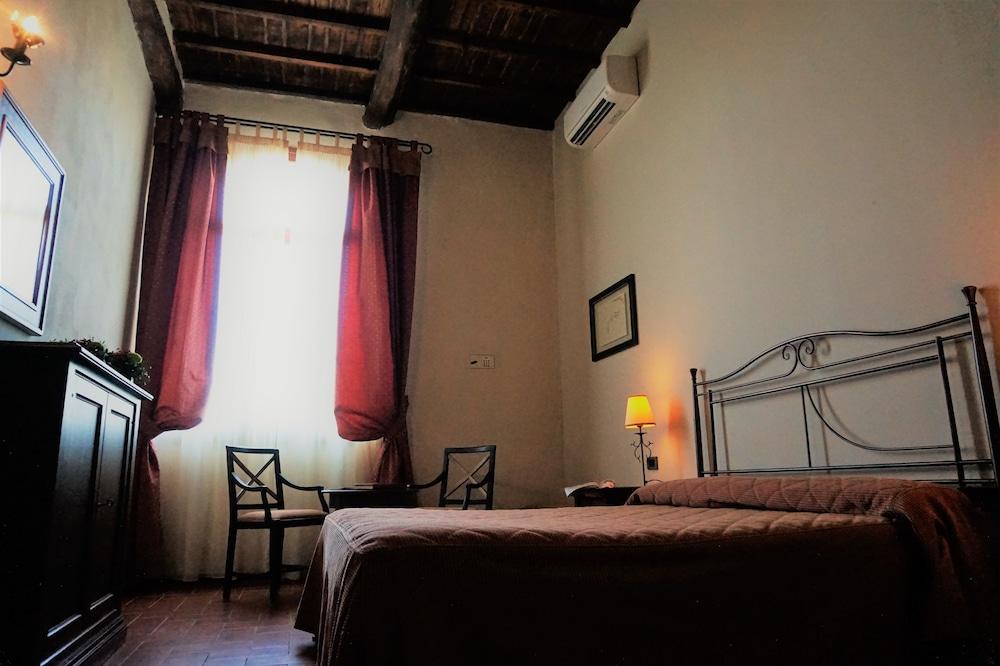 Agriturismo Antico Borgo Poggitazzi تيرانووفا براتشولي المظهر الخارجي الصورة