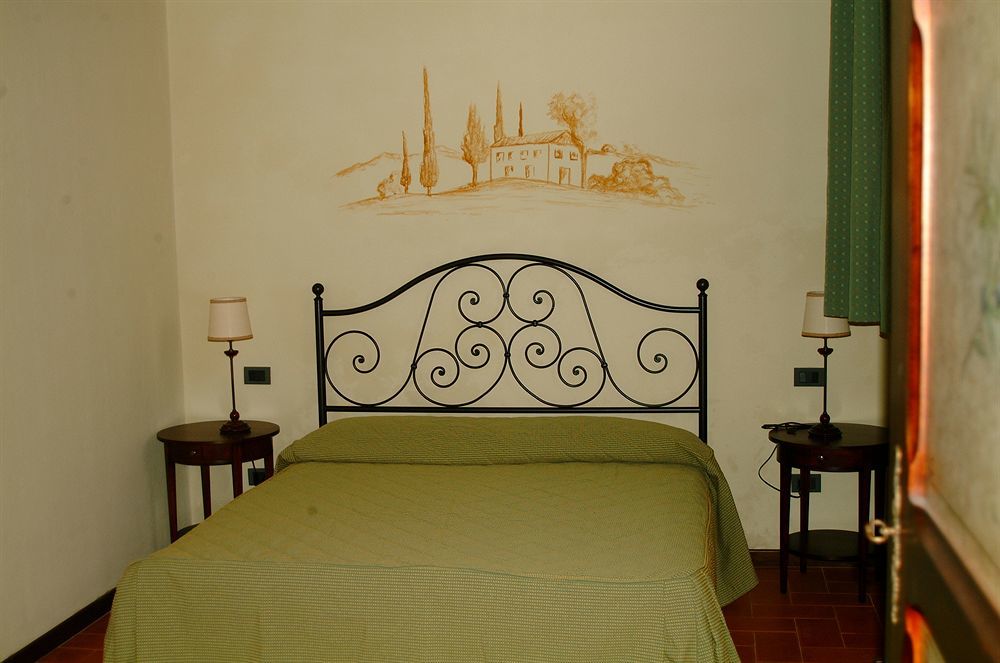 Agriturismo Antico Borgo Poggitazzi تيرانووفا براتشولي المظهر الخارجي الصورة