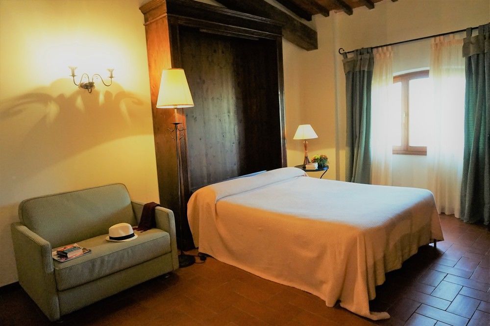 Agriturismo Antico Borgo Poggitazzi تيرانووفا براتشولي المظهر الخارجي الصورة